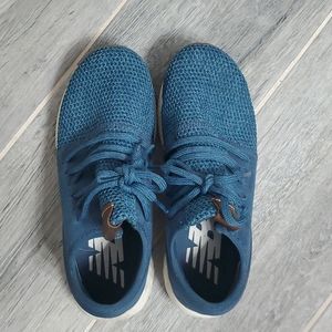 Women's Size 9 New Balance Teel Sneakers